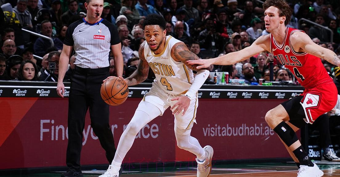 西蒙斯27分 绿军轻取公牛迎四连胜